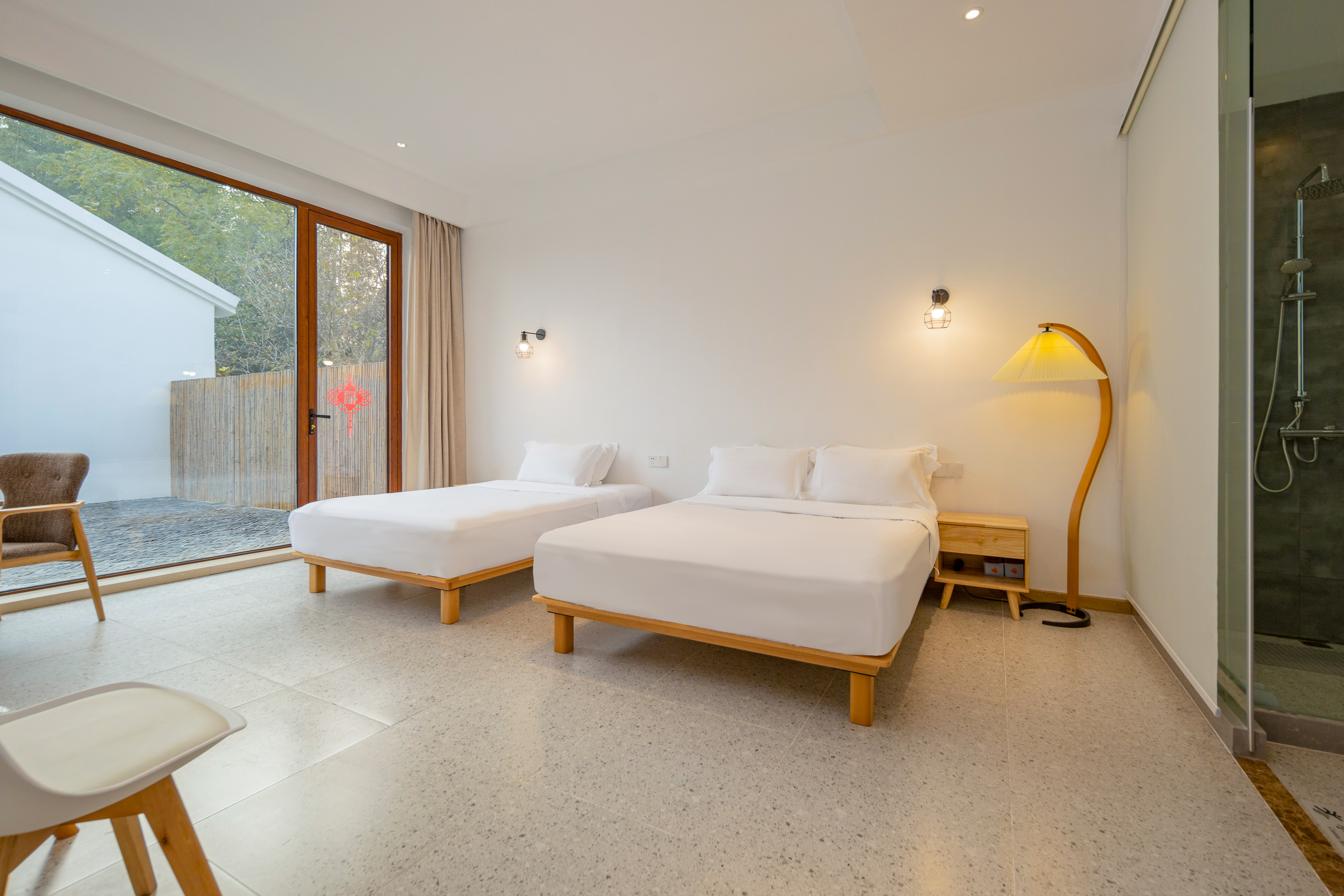 东风里·院景家庭房