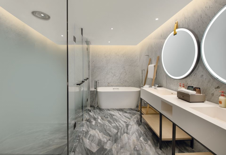 单卧江景套房|戴森吹风机+智能马桶