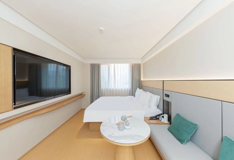 舒压高级大床房（65寸电视投屏+独立空调+零压枕头）