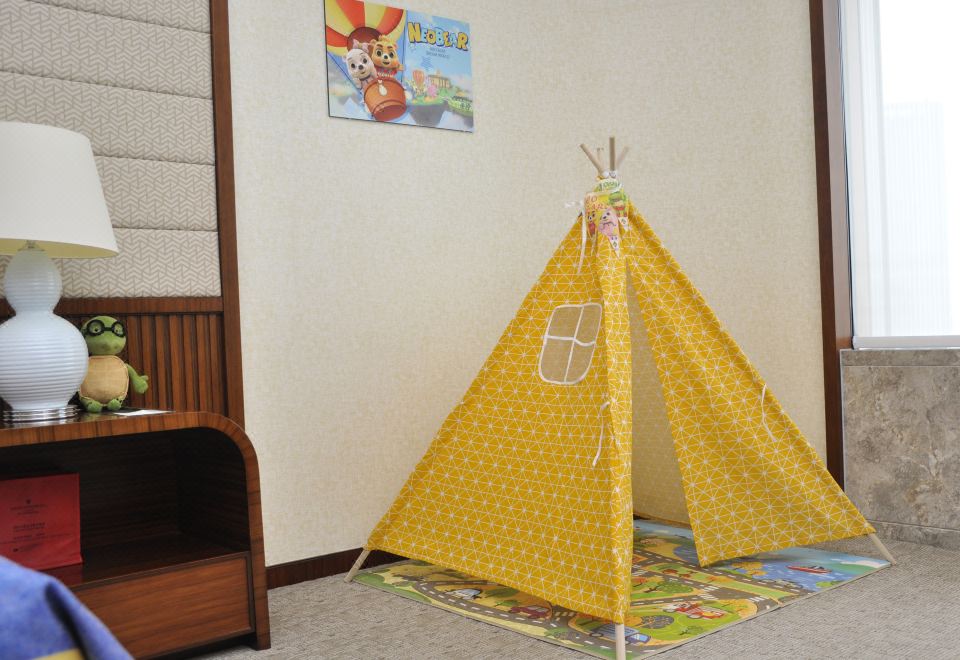 小熊尼奥主题豪华湖景大床房