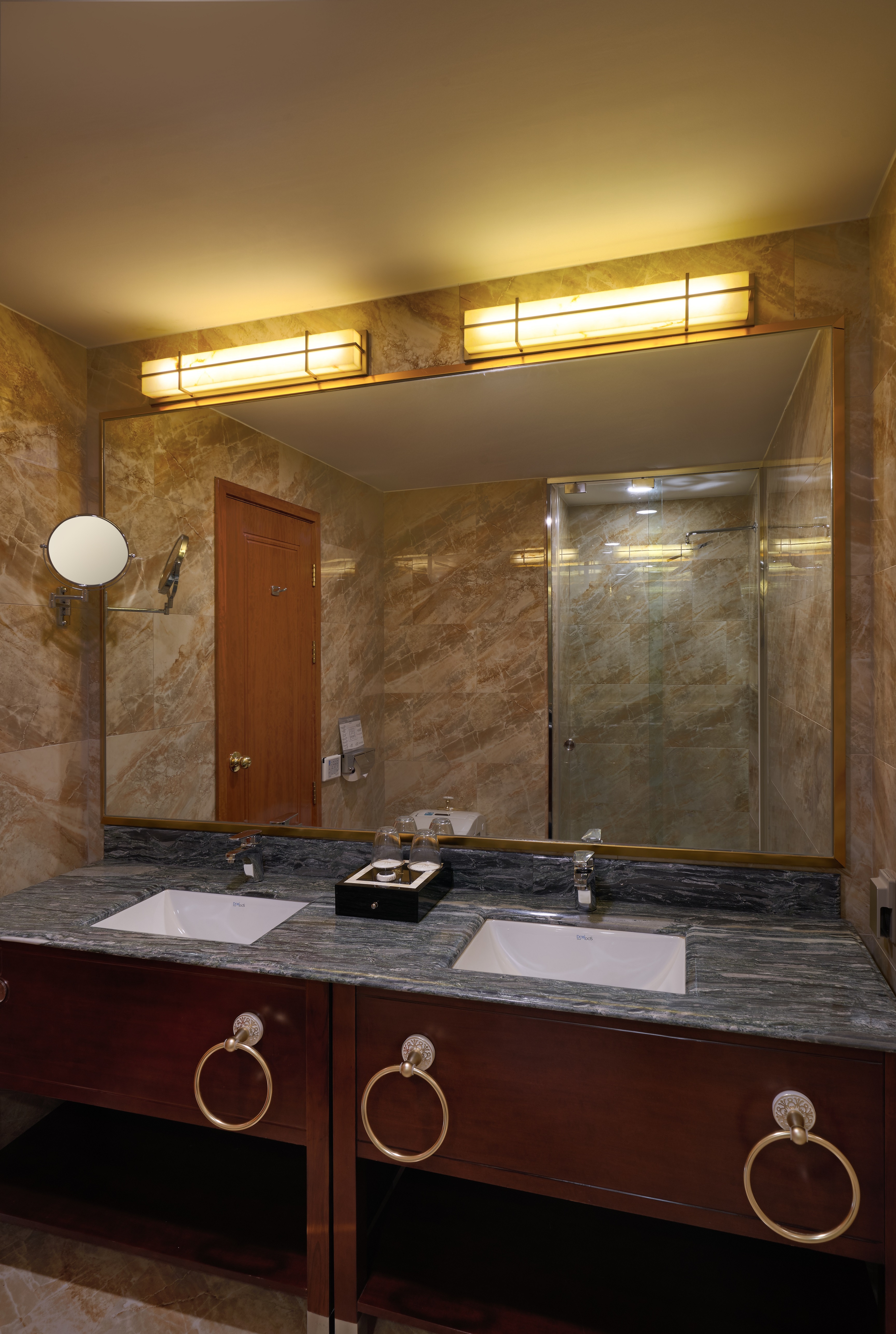 皇家海景房套房 （Jacuzzi）