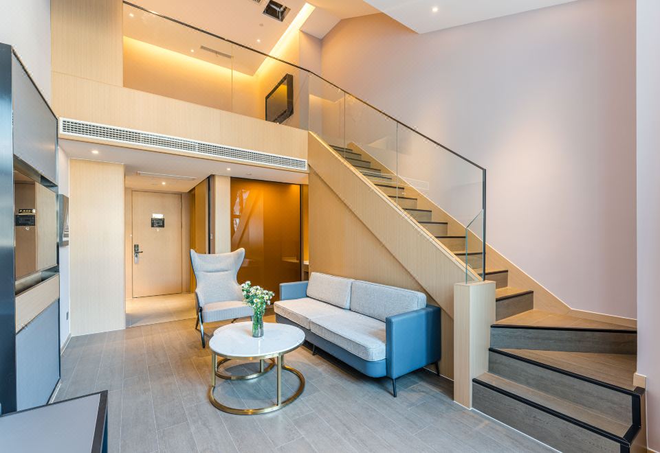Atour Hotel(Suzhou Mudu Ancient Town Store Lingyan Mountain Metro Station)Duplex Suite