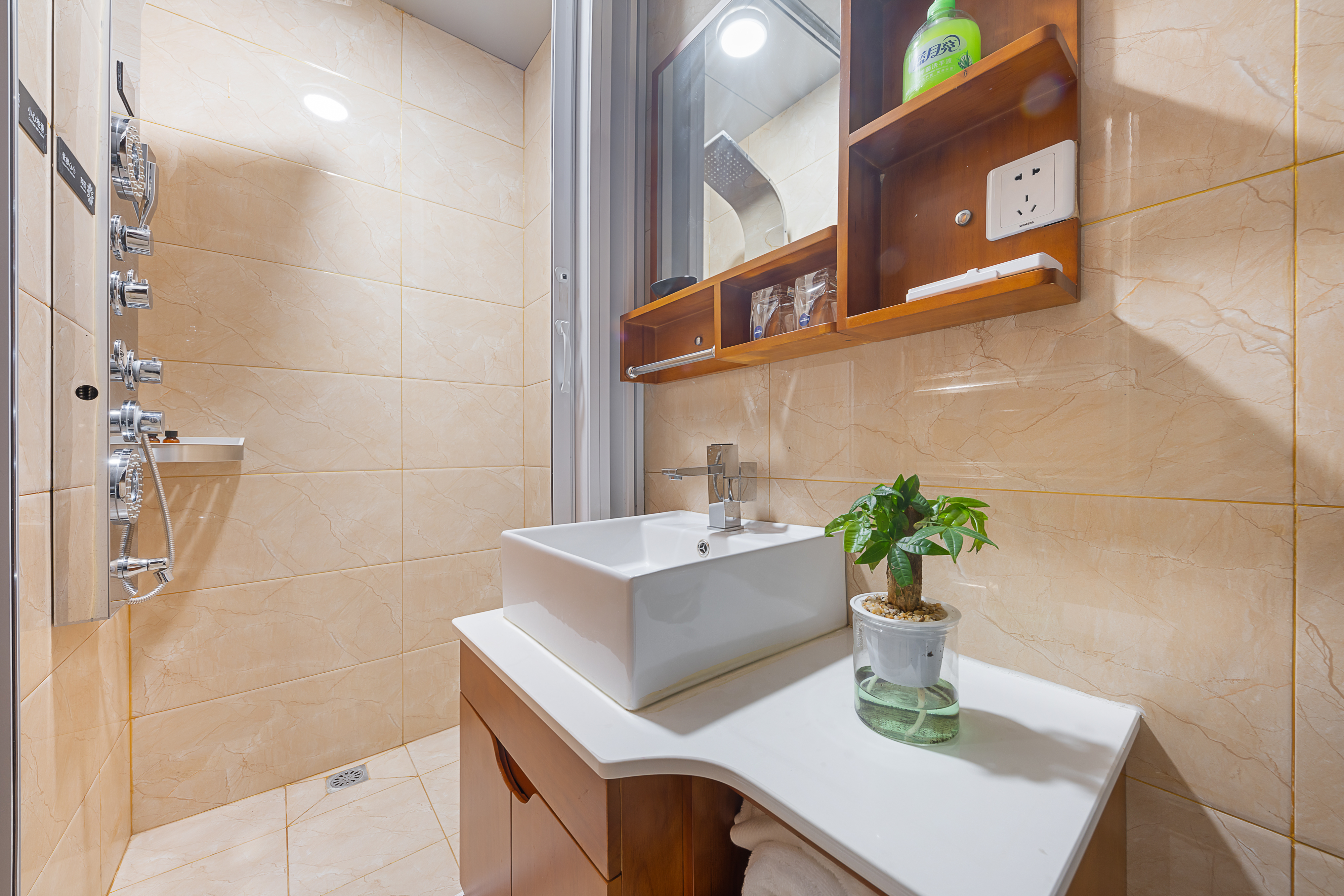 春色满园大床房（智能马桶+智能客控）