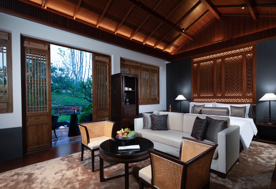 安麓閣三臥泡池合院