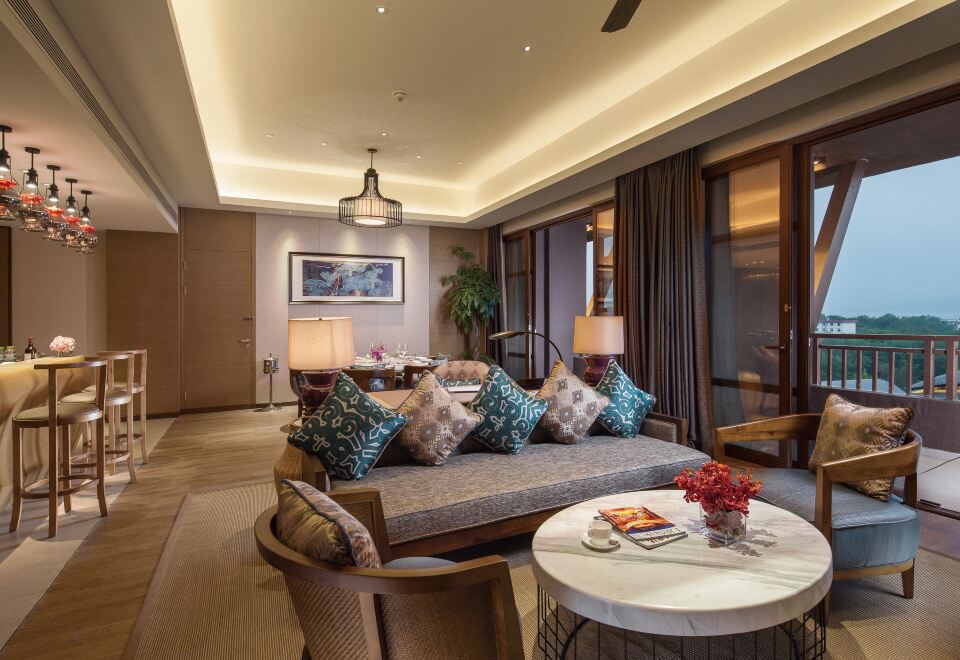 Pullman Xishuangbanna ResortExecutive Suite