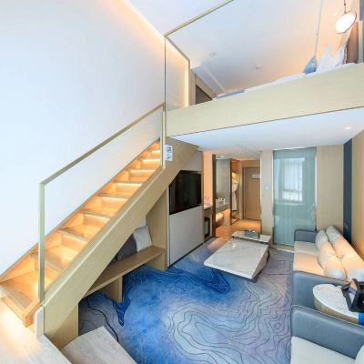 馨晴時光LOFT家庭房（全屋智能+雙層複式會客區） 北京棕櫚灘飯店（首都機場新國展店）優惠