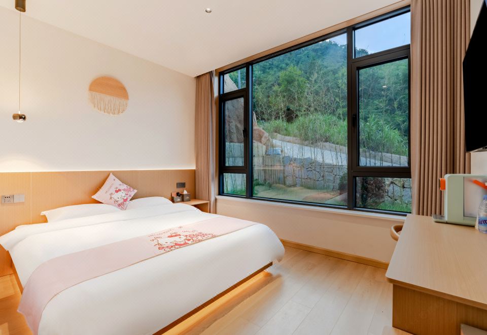 雪影·父母陪同大床房【全景落地窗+地暖】