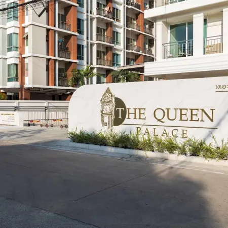 The Queen Palace