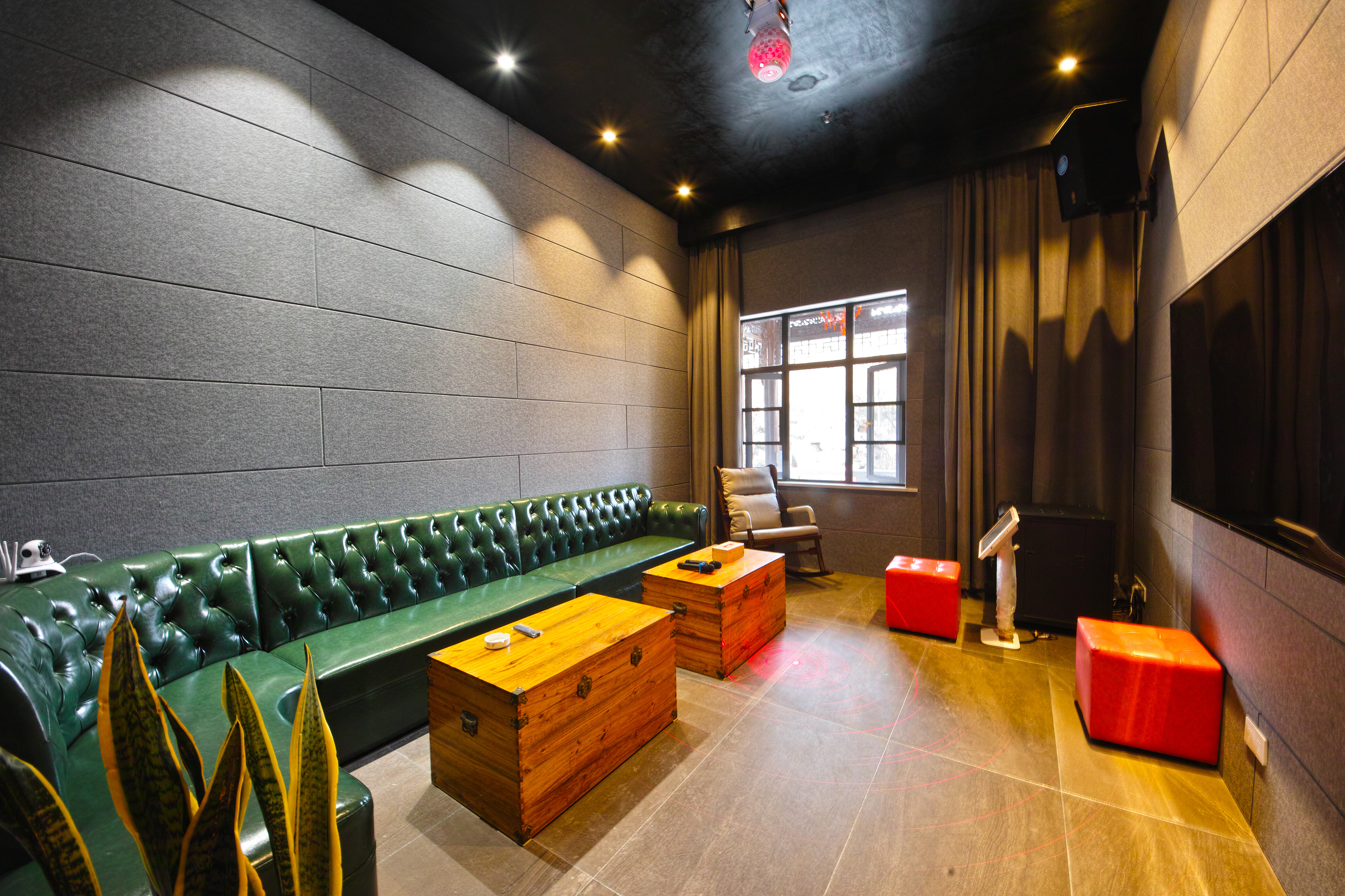 悦来山吧包栋9房10室（娱乐设施齐全/团建/聚会/会议）