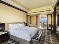 InterContinental Hotels DHAKA by IHG