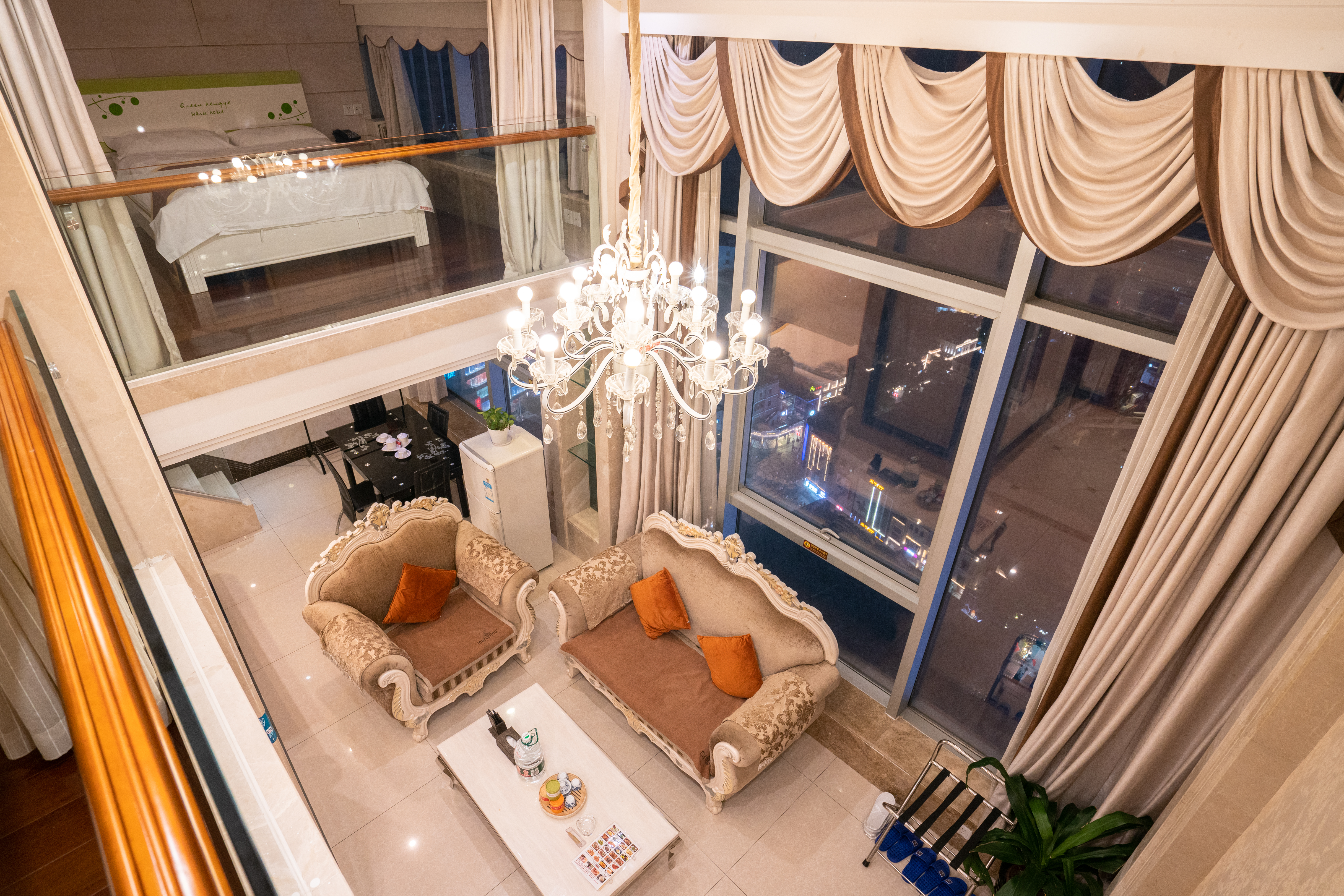 複式豪華三床5人套房