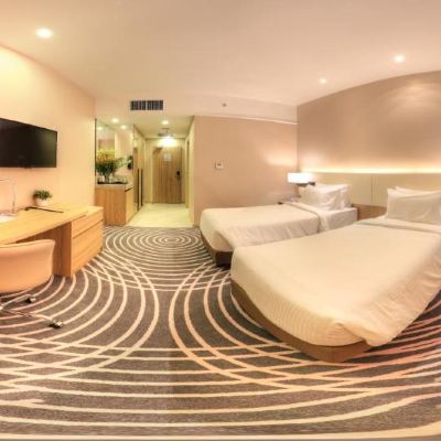 Deluxe Twin Room Kupon Regalia Suites & Hotel