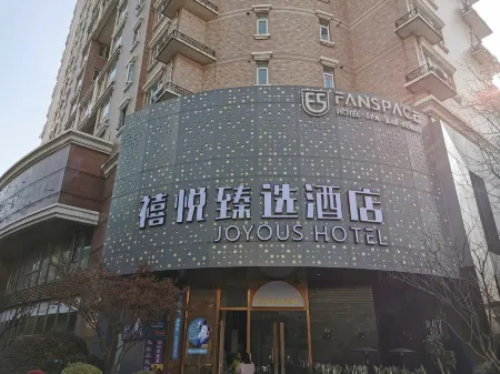Joyous Hotel
