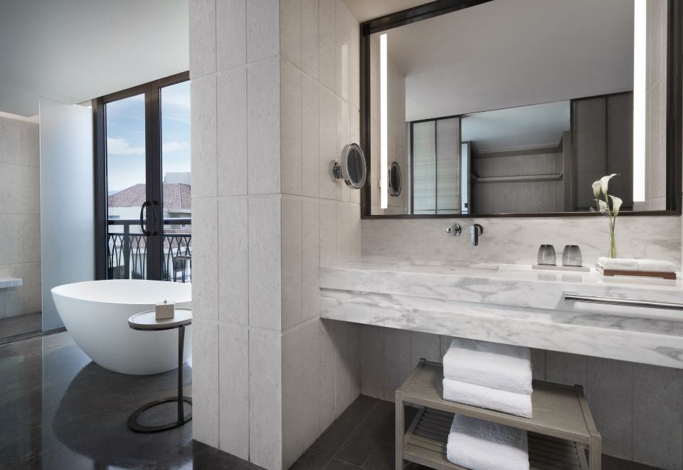 环海景观套房 | 3个超广角海景阳台