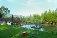 Hilltop Camp, Lembang Hotels in 