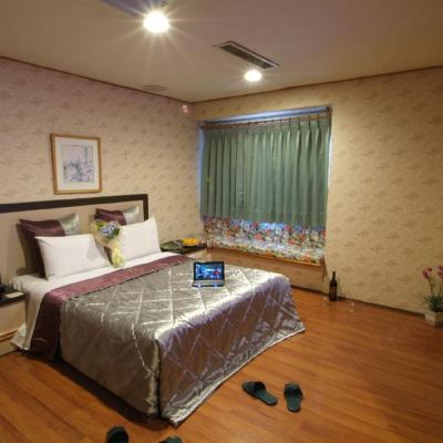 簡約奢華雙人房 新竹左岸假期旅店優惠