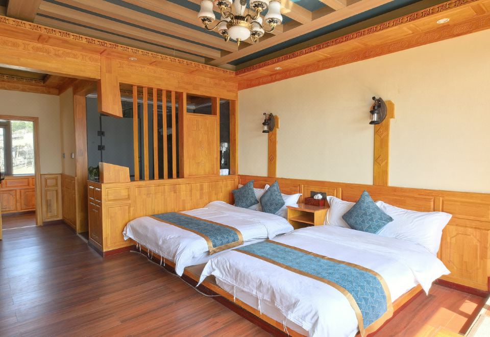 暖山|蒼云觀景親子雙床房（觀拇指山景+看絕美日出）