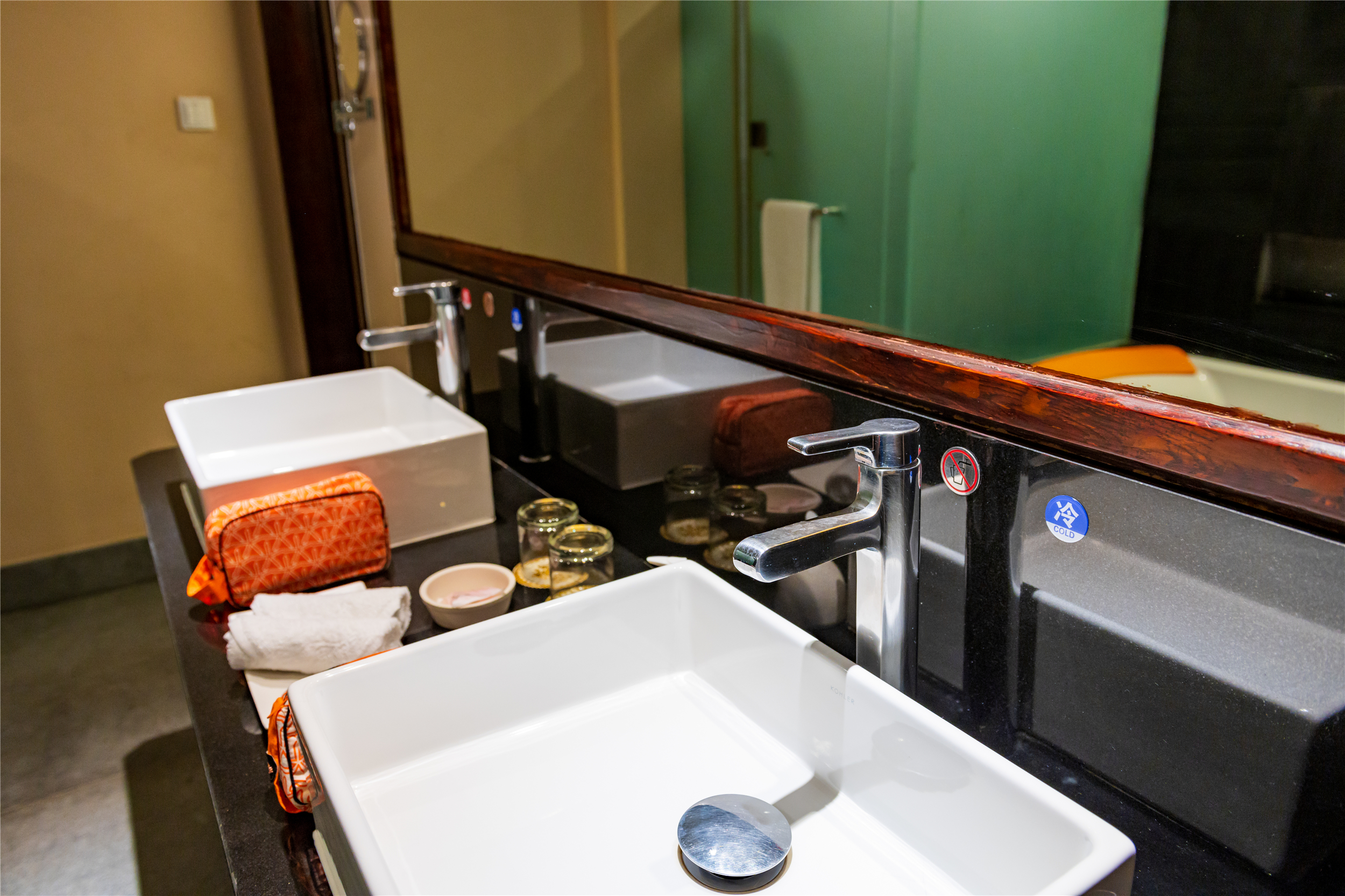 园林豪华双床房（大浴缸）