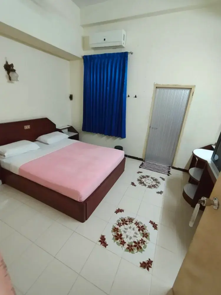 Economy Room with Air Conditioning