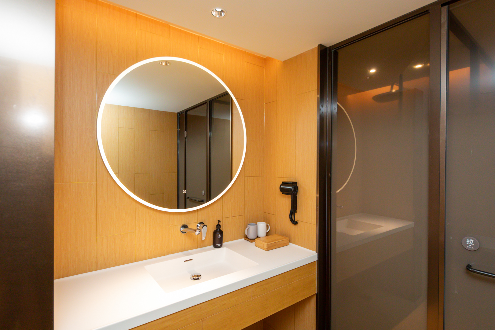 家庭房【加湿器｜护脊床垫】