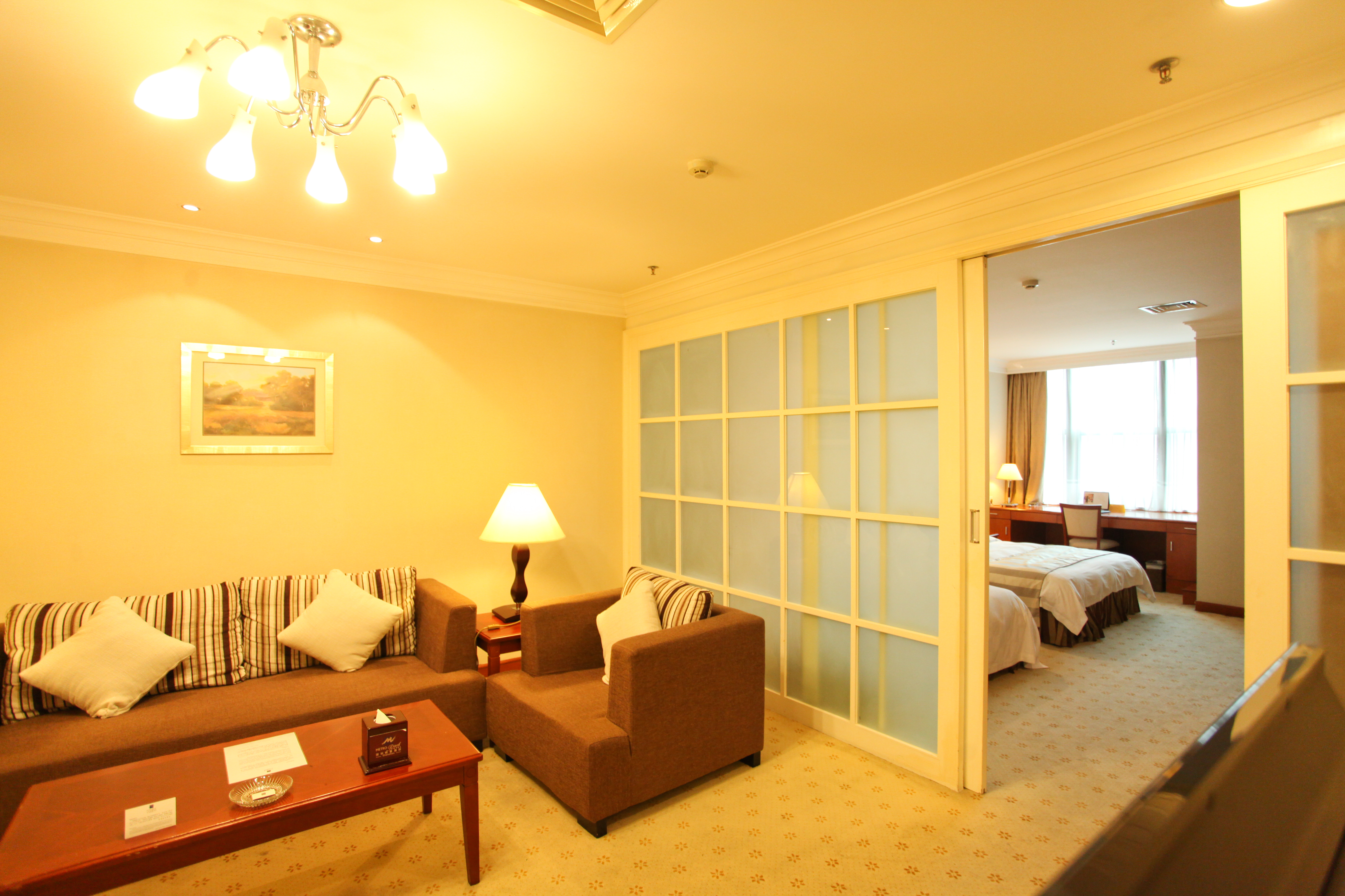 家庭套房（一房一廳）