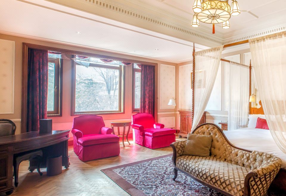 维多利亚花园房（博物馆翼楼,解放北园景观）