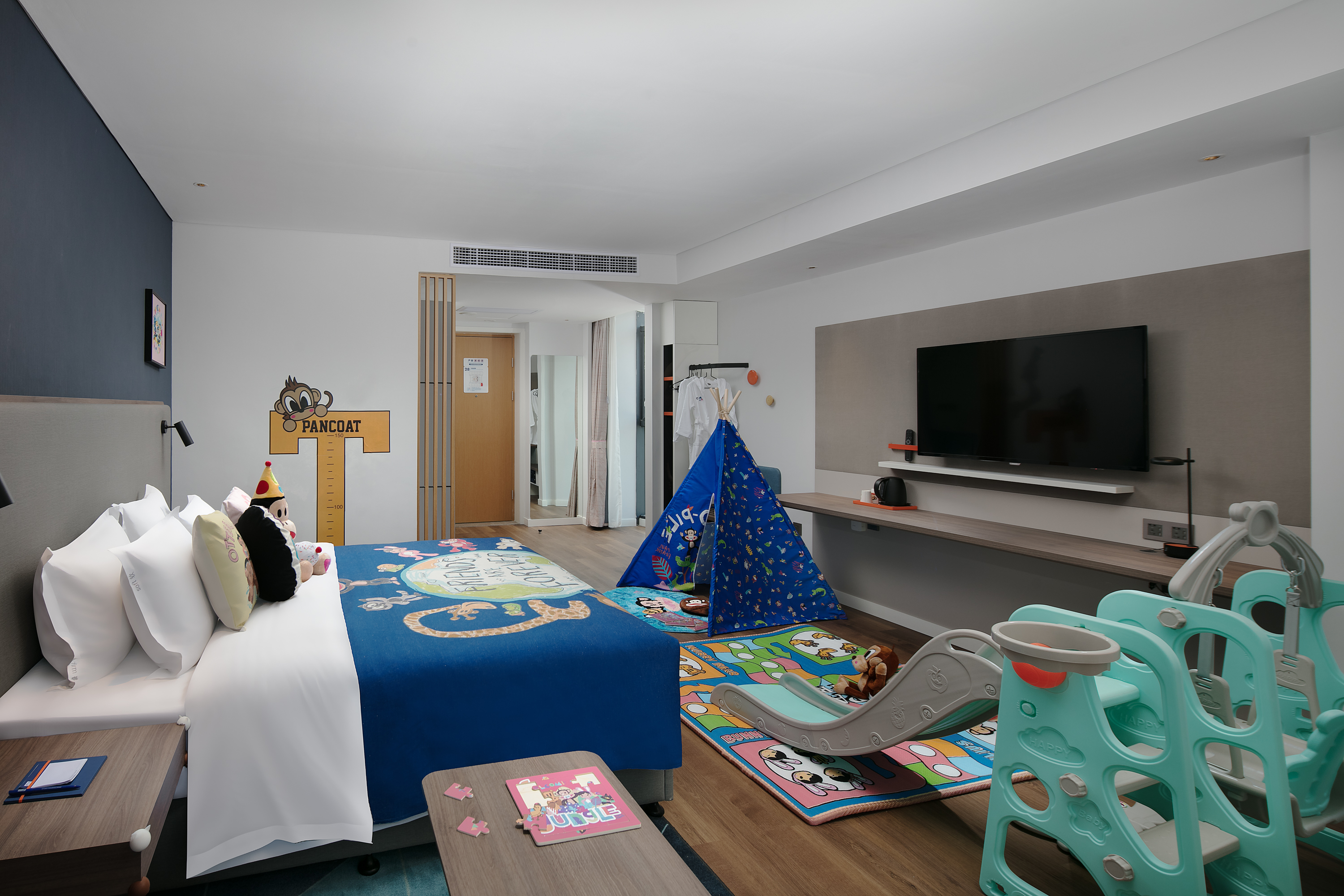 智选亲子房（舒达床垫+小童主题房型+全身镜）
