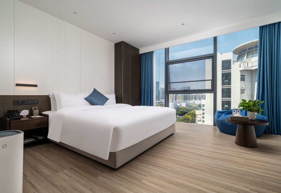 Golden °R Hotel(Shenlongcheng Store of Municipal People's Government) Huixiang Simple Double Bed Room (Brand Mattress + 65 Inch Tv)