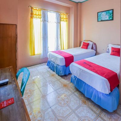 RedDoorz Twin Room RedDoorz Near Mangrove Forest Kupang Promo Code