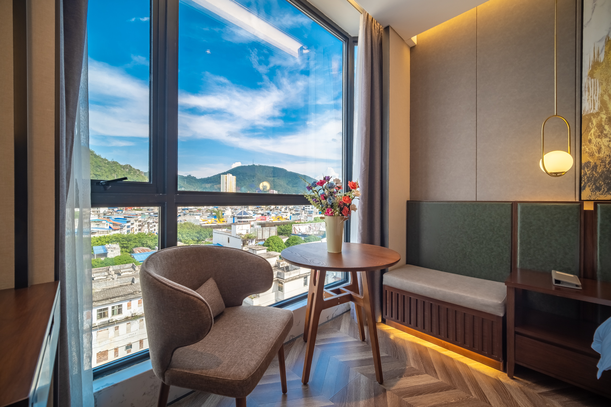 丽致城景双床房