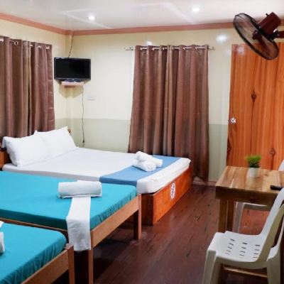 Quadruple Room Mountain Side Inn Promo Code