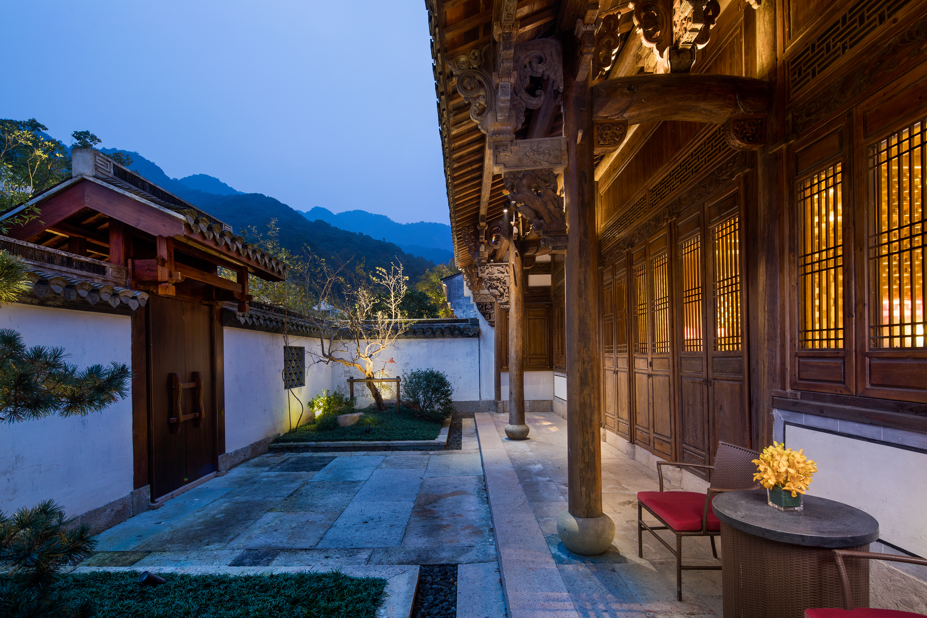 阳明阁大床房丨庭院别墅