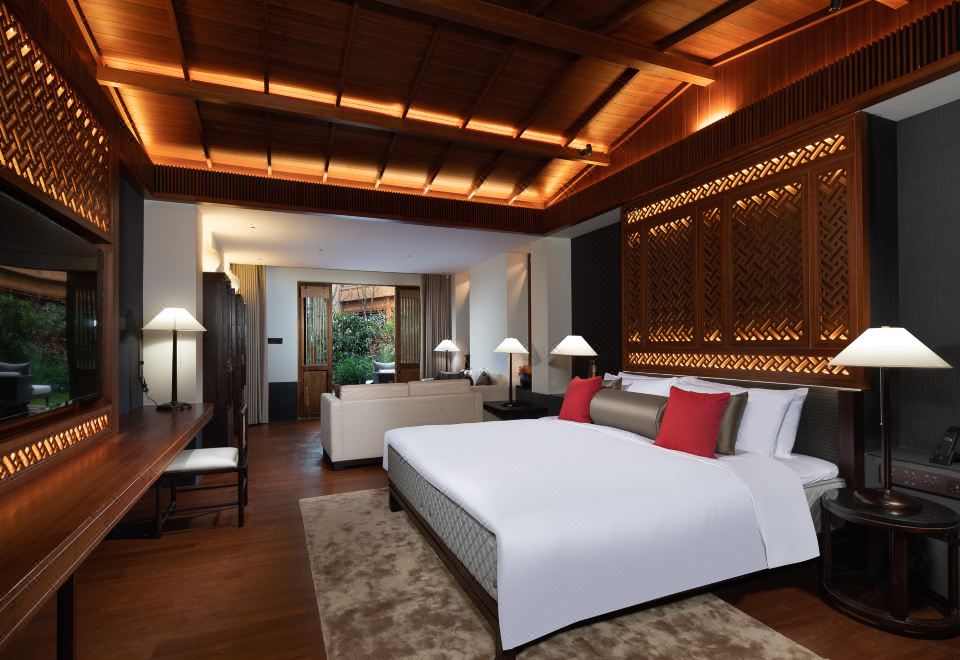 碧云閣（帶泡池）