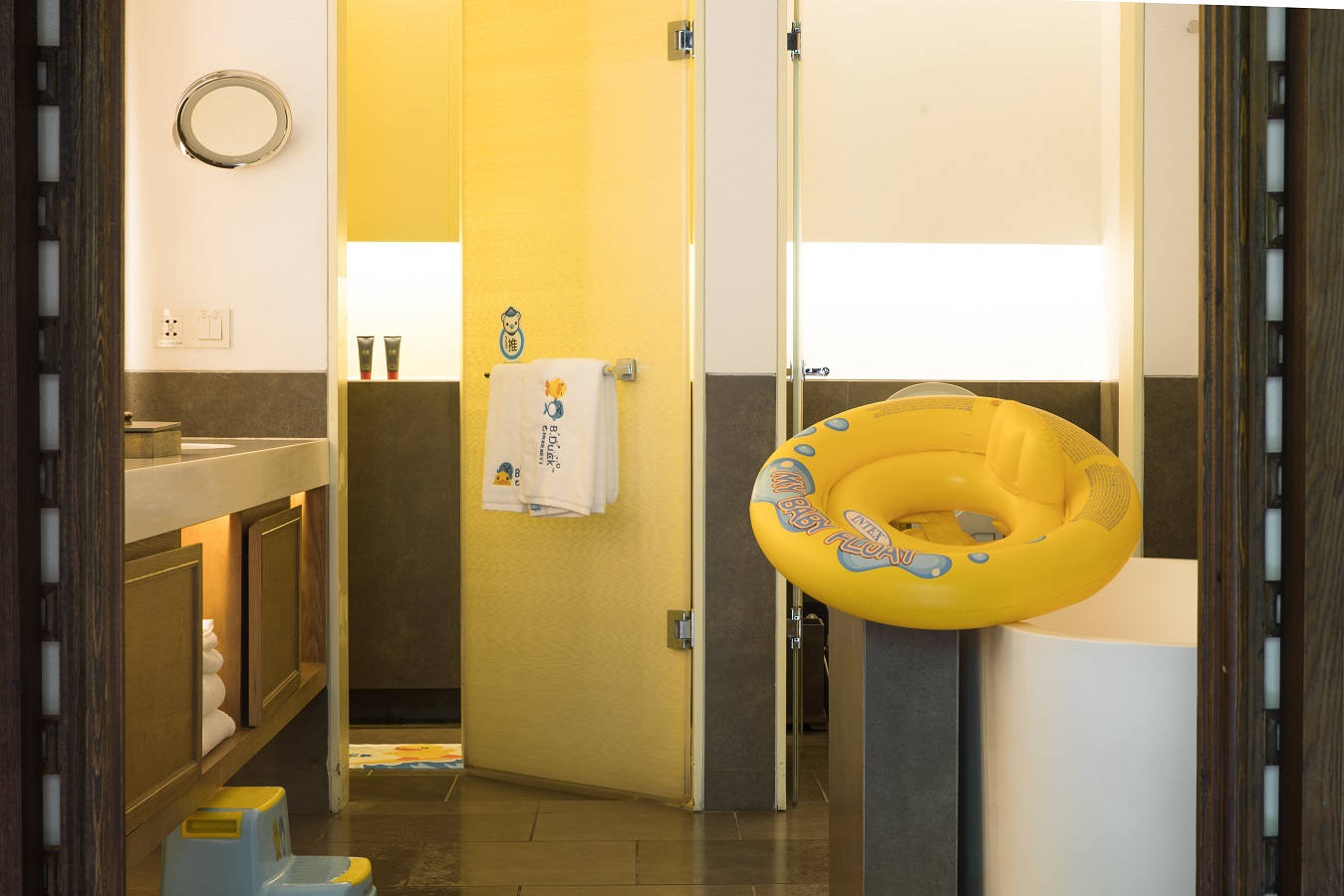 酷盼小黄鸭亲子房丨萌娃帐篷