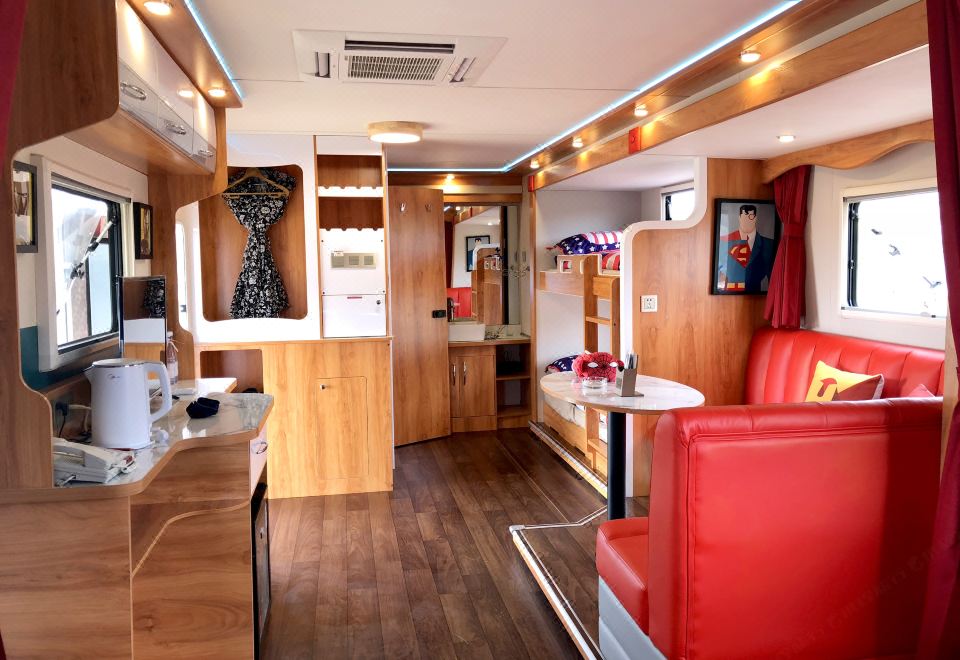 Tritonbay Saltwater Hotspring ResortThemed RV (4 beds)