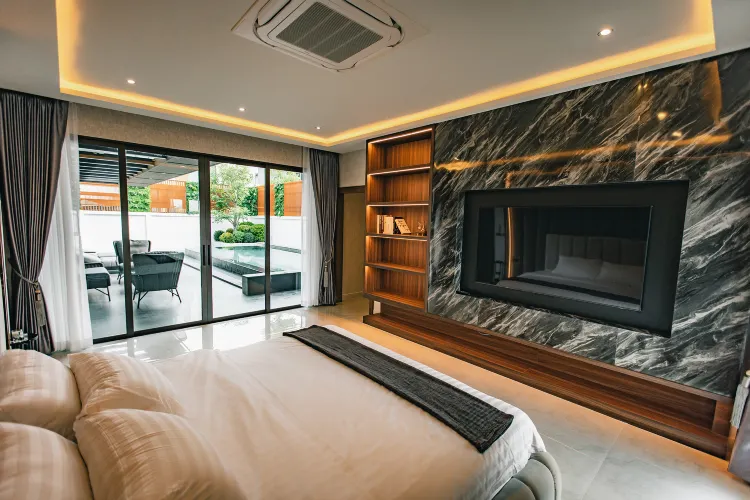 Ultra Luxury 4-6 Beds Pool Villa