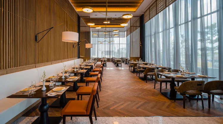 Hotel Nikko Hai Phong 食事・レストラン