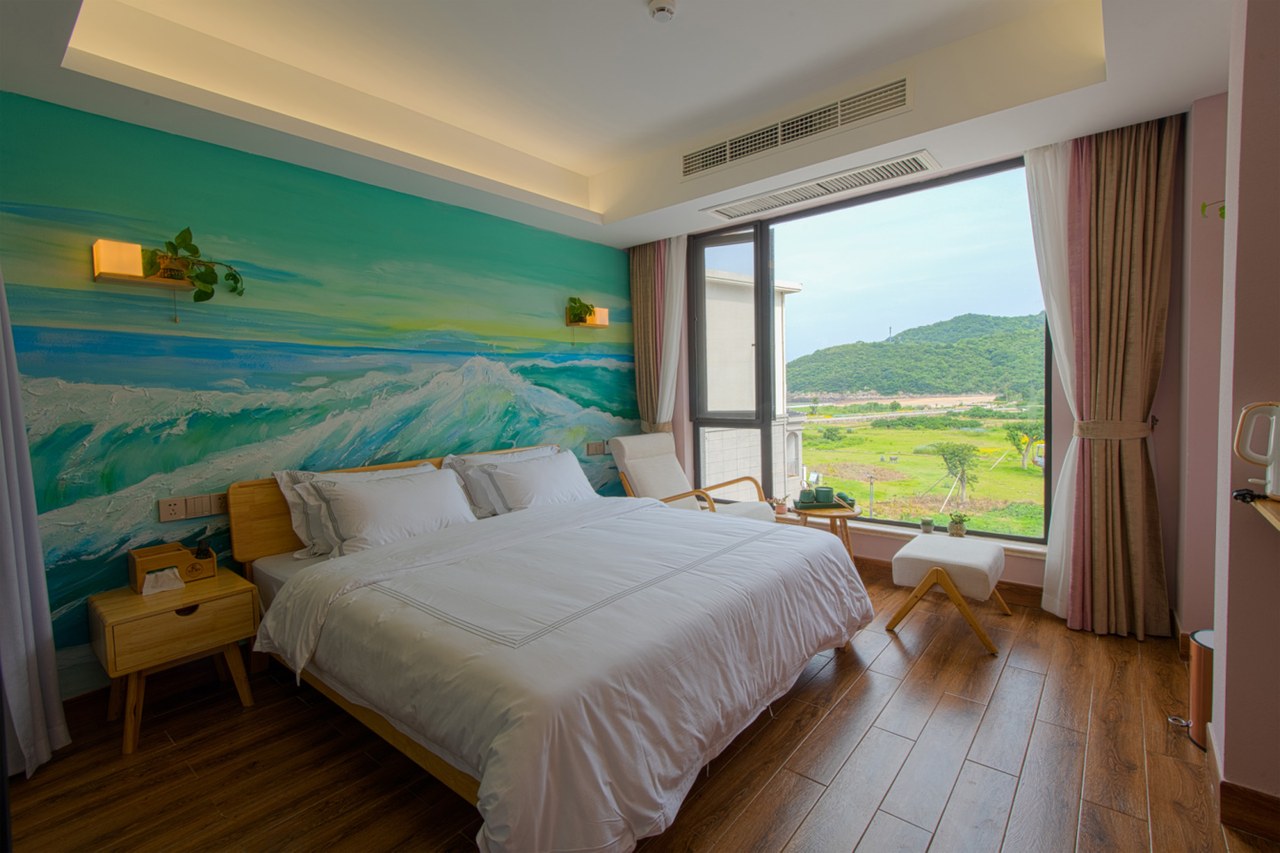 Yaxin Pavilion Partial Sea-View Double Bed Room