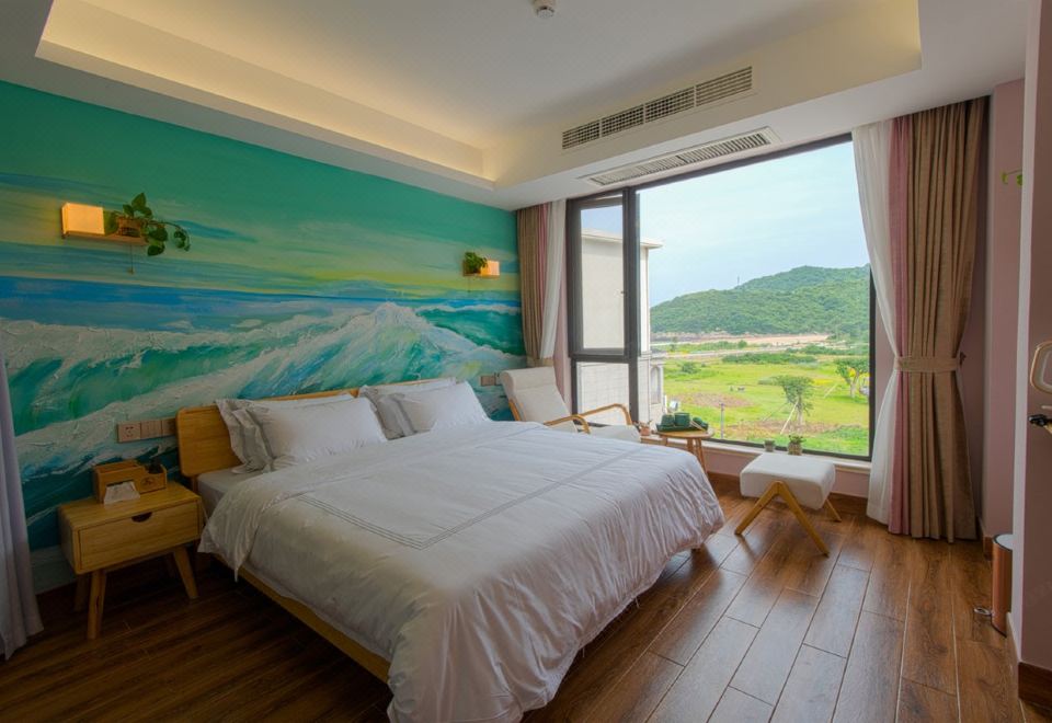 Yaxin Pavilion Partial Sea-View Double Bed Room