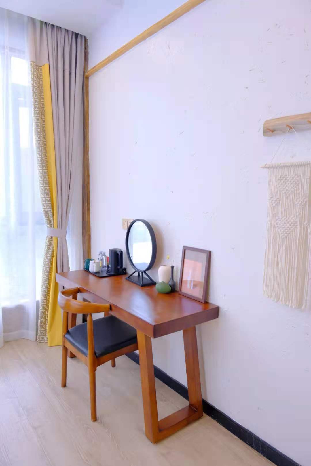 舒适阳光大床房（零压乳胶床垫+加湿器+公区自助洗衣房）