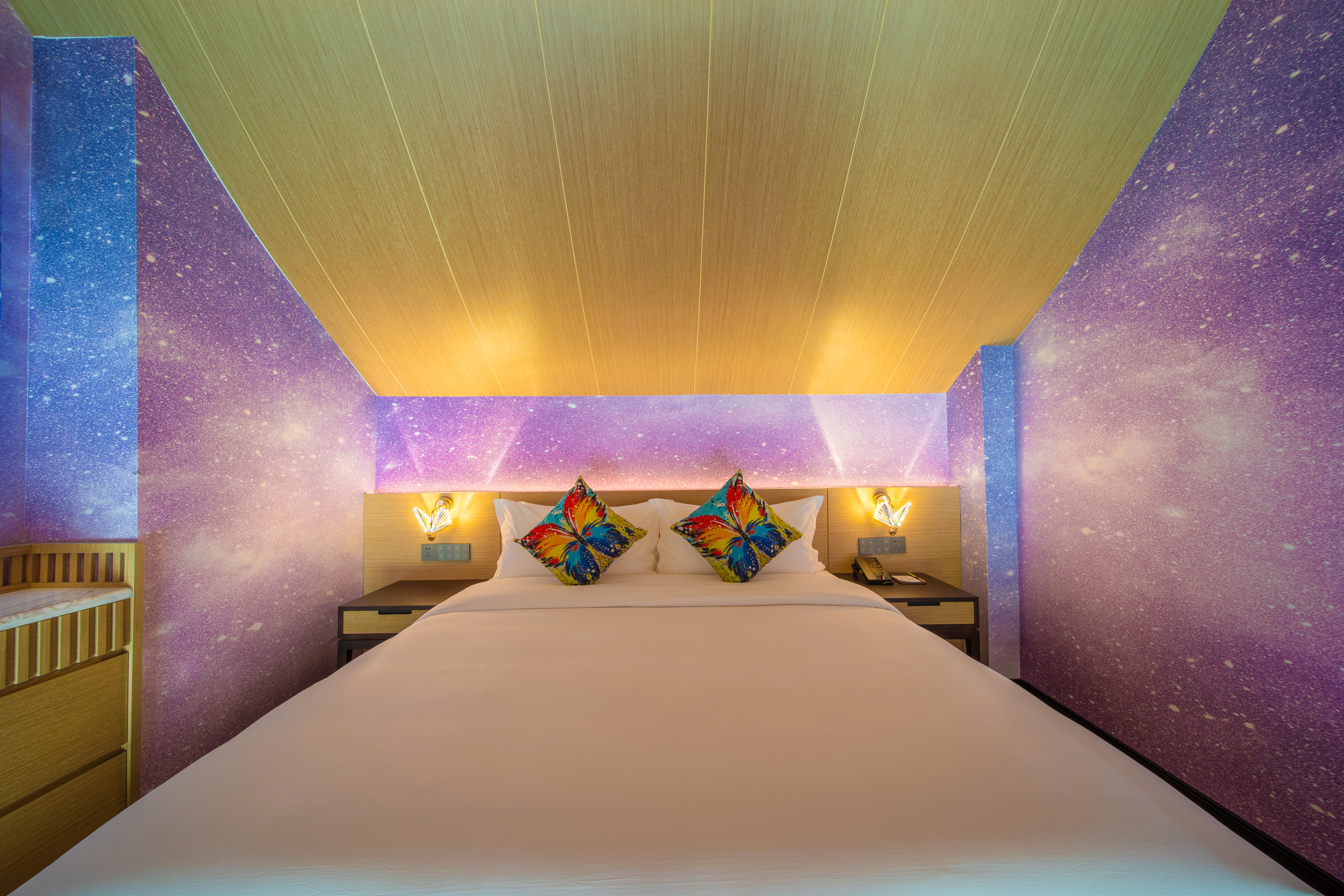 Loft?星空阳台大床房『270°观景阳台+休闲沙发』