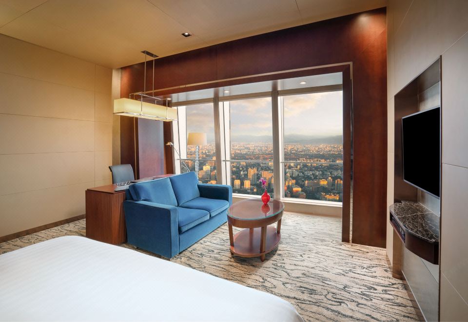 China World Summit Wing, BeijingForbidden City Sunset View Executive Room