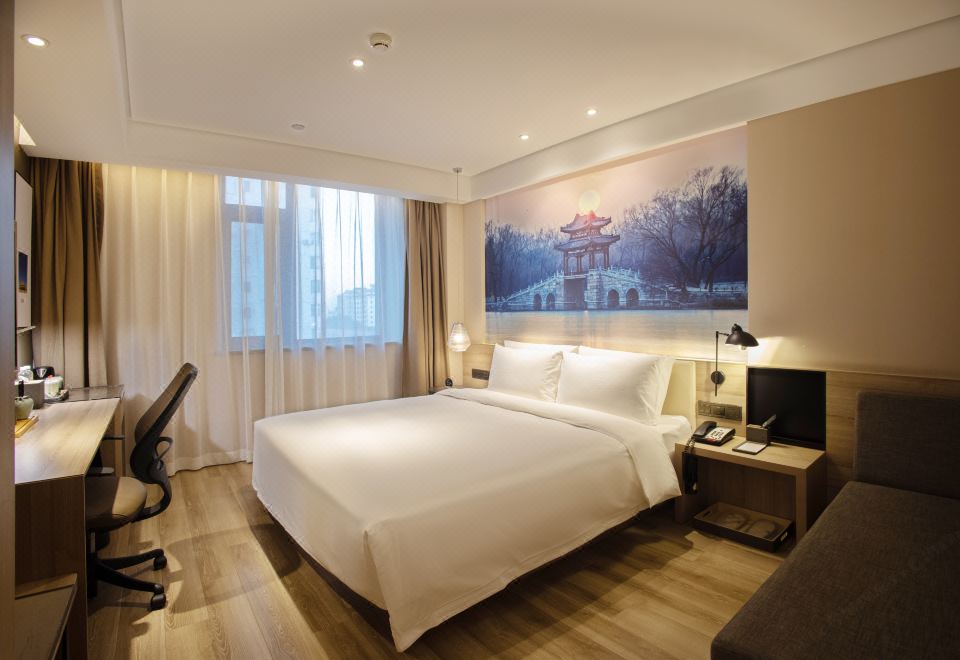 高级大床房（亚朵记忆枕+普兰特床垫+裸棉床品）