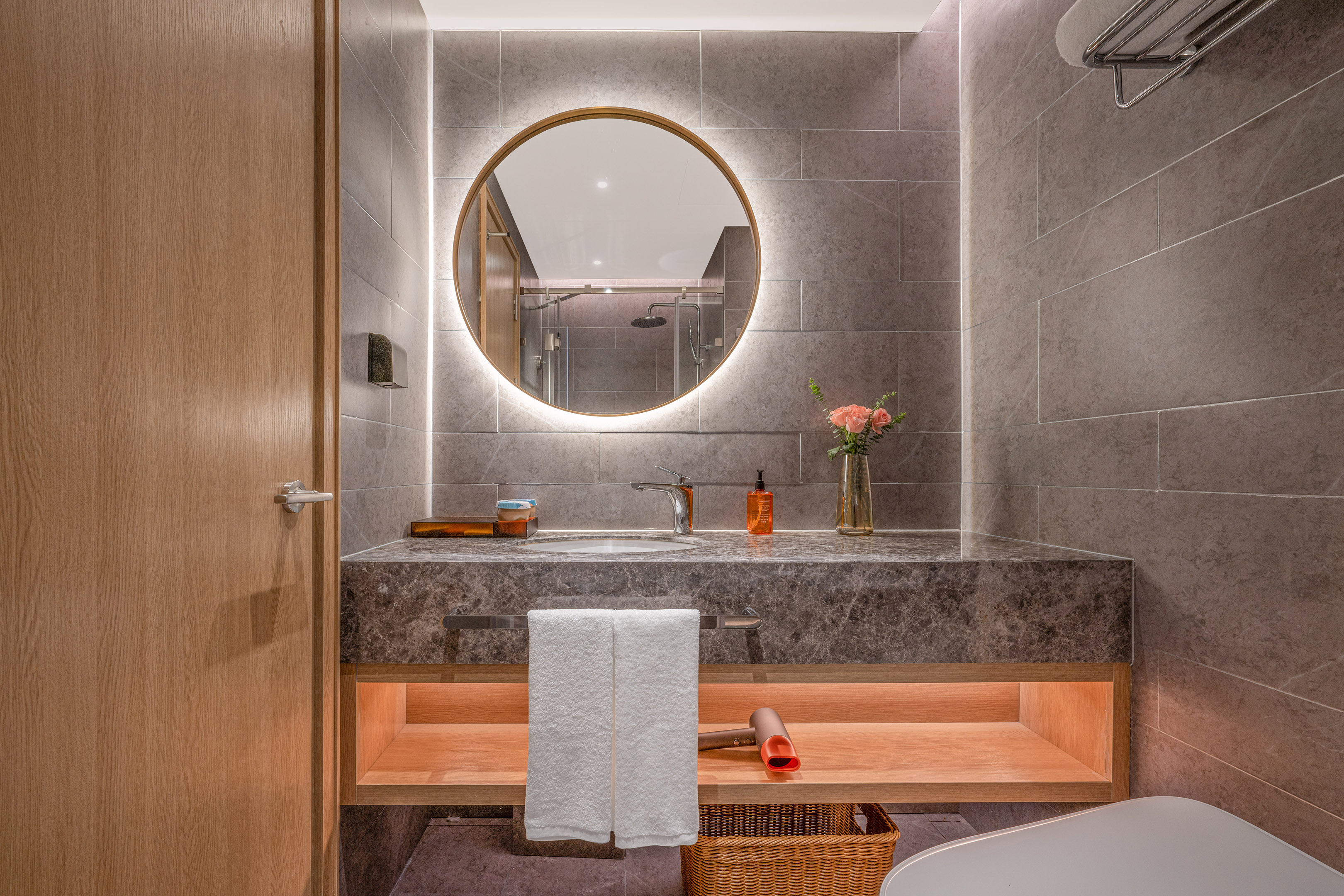 月若流金大床房（全屋智能+手机投屏）