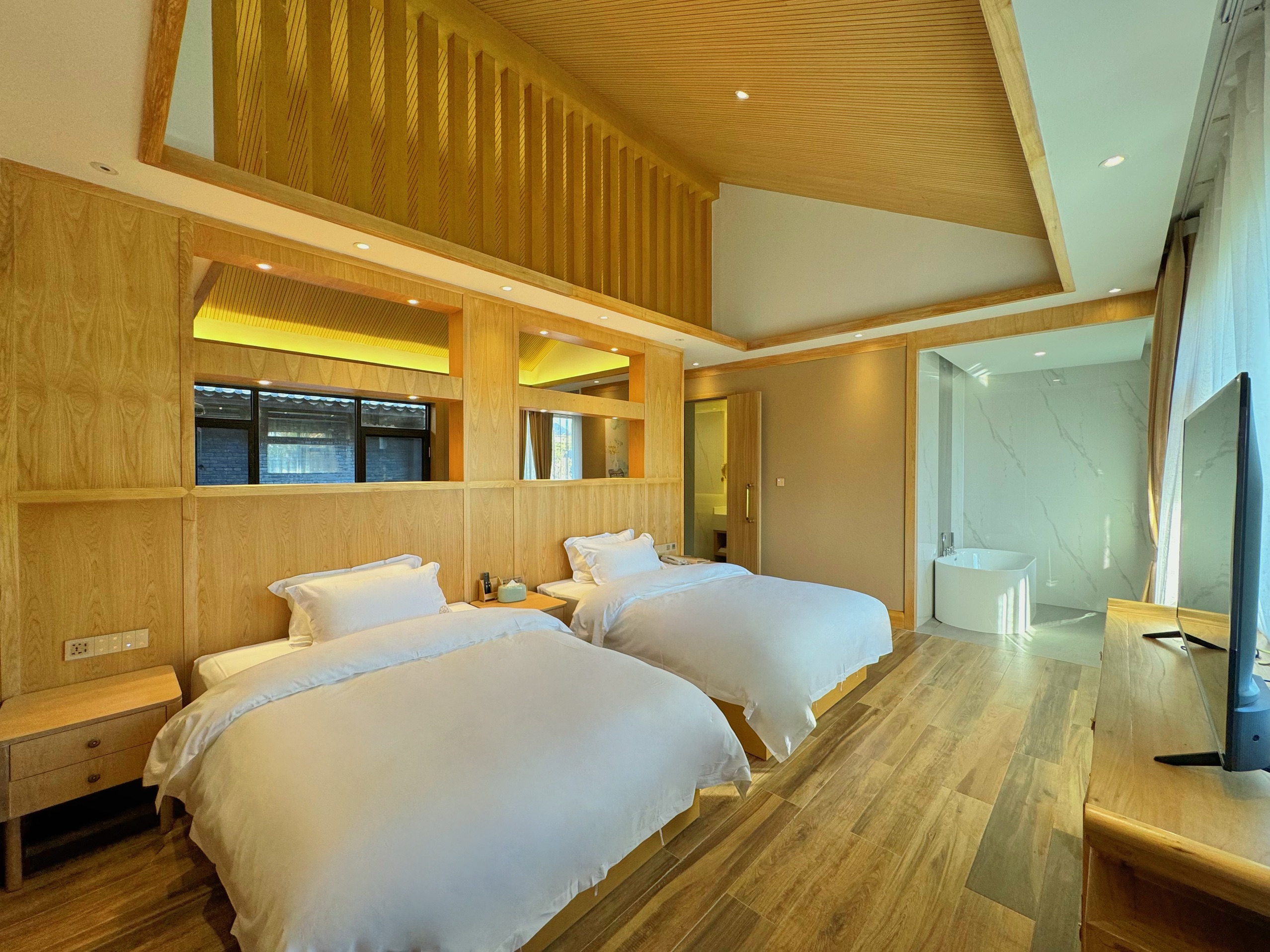 尊享花园行政套标间