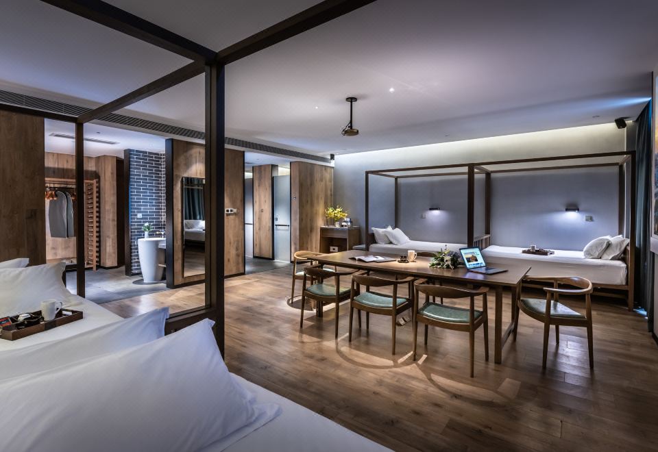 歡聚時光四人間