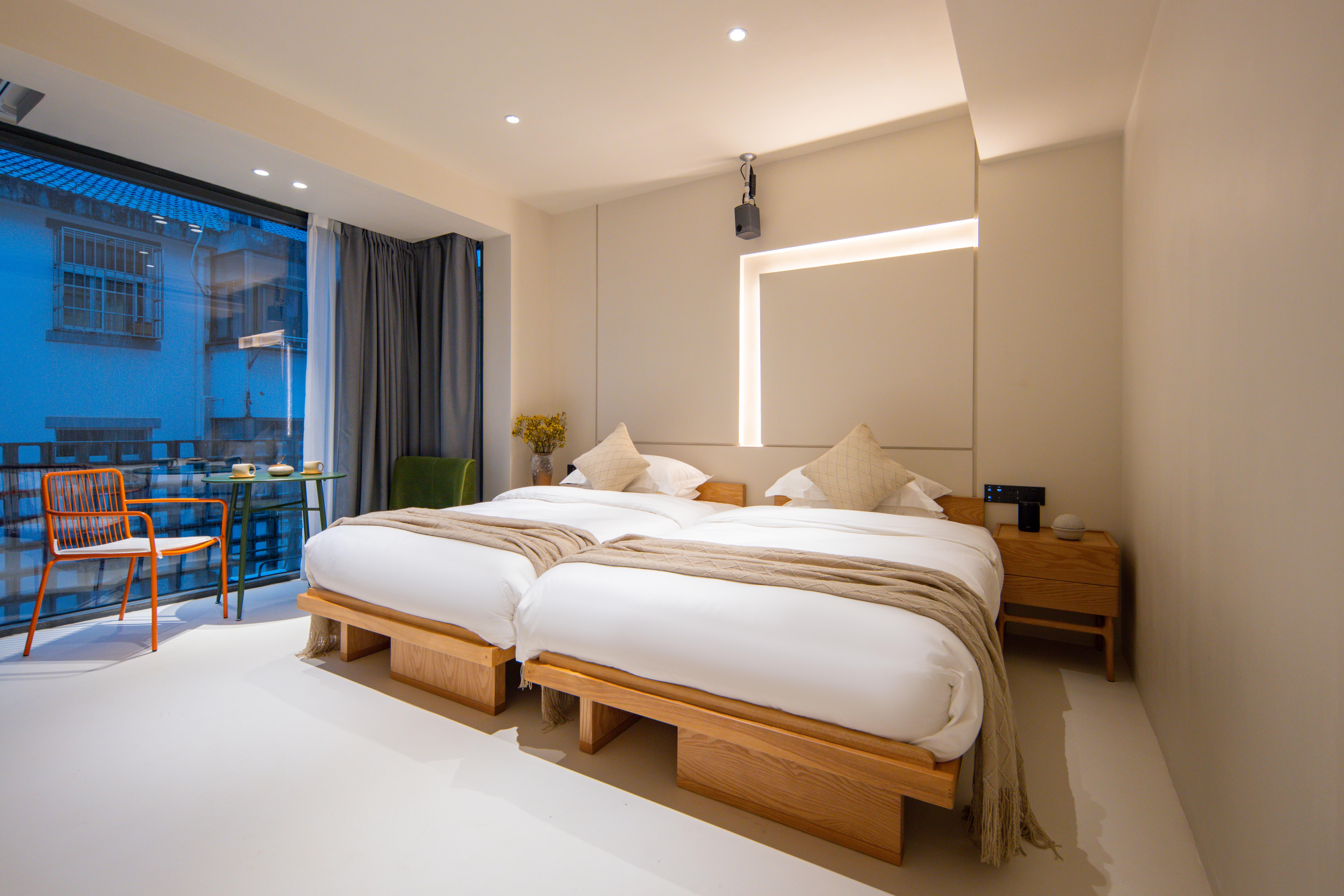 闻雨·露台双床房+巨幕投影+休憩茶桌+全屋智能客控