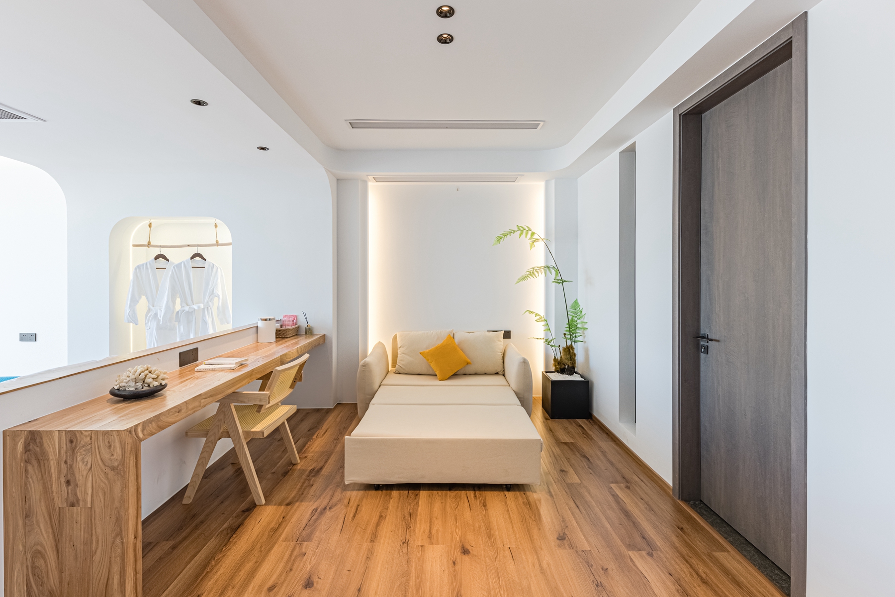 Floral Hotel·Xiapu Mid Mountain Lansu Hotel (Sansha Dongbi Store)悦己-180°海景浴缸日落房（梳化床+办公桌+窗外好景）