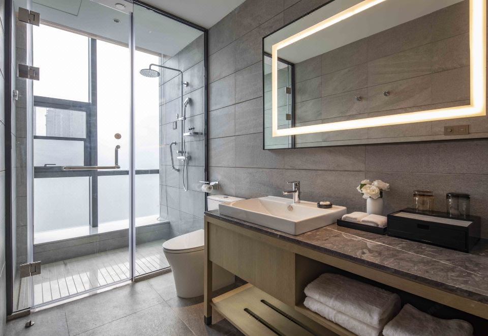 豪華雙床房（應天門城景+80支貢緞床品+金可兒床墊）