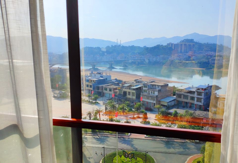 江景豪华双床房